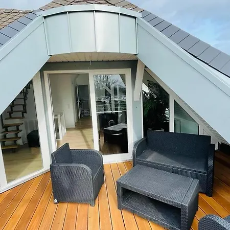 Apartmán Luxury Rooftop Loft With River View 10min To City *