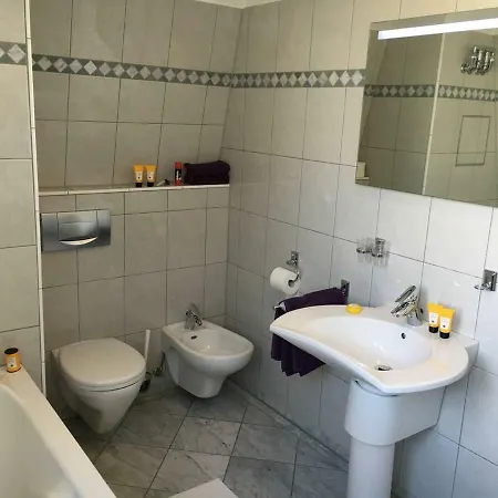 Apartmán Luxury Rooftop Loft With River View 10min To City